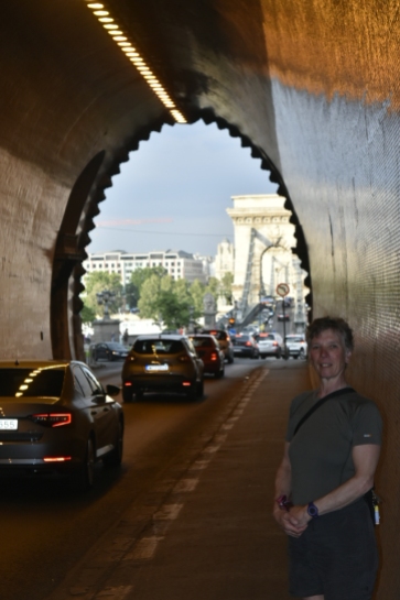 Budapest tunnel